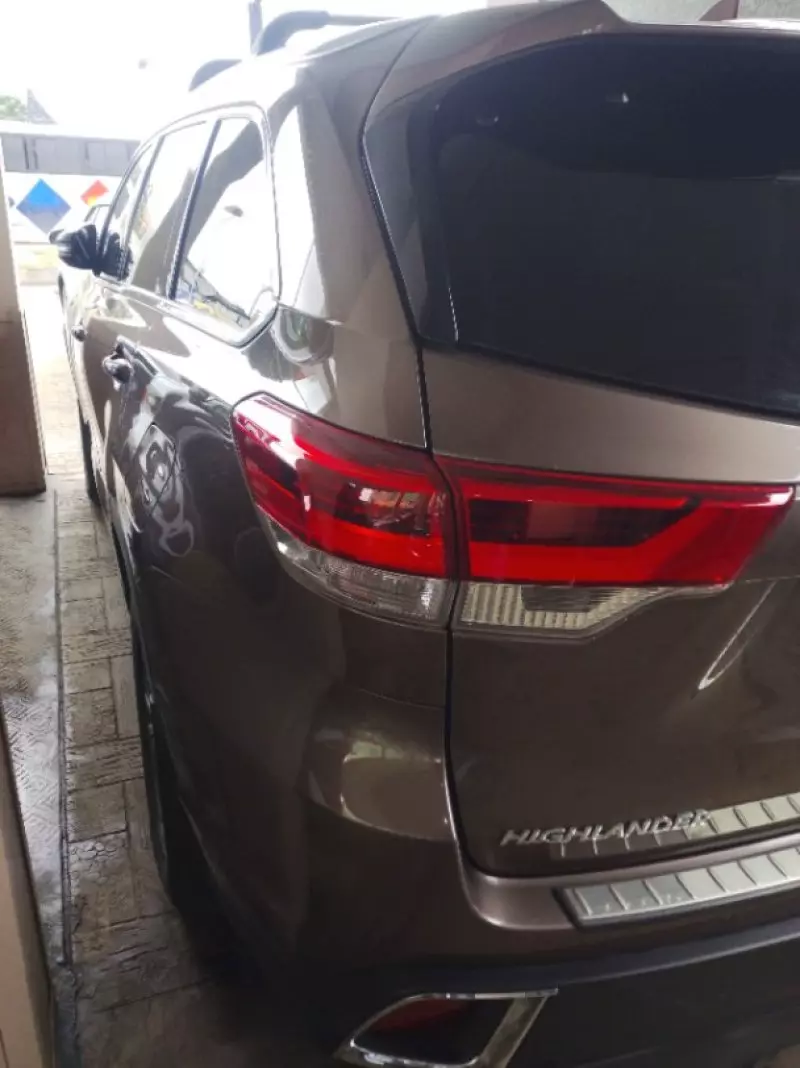 TOYOTA Highlander   - 2018