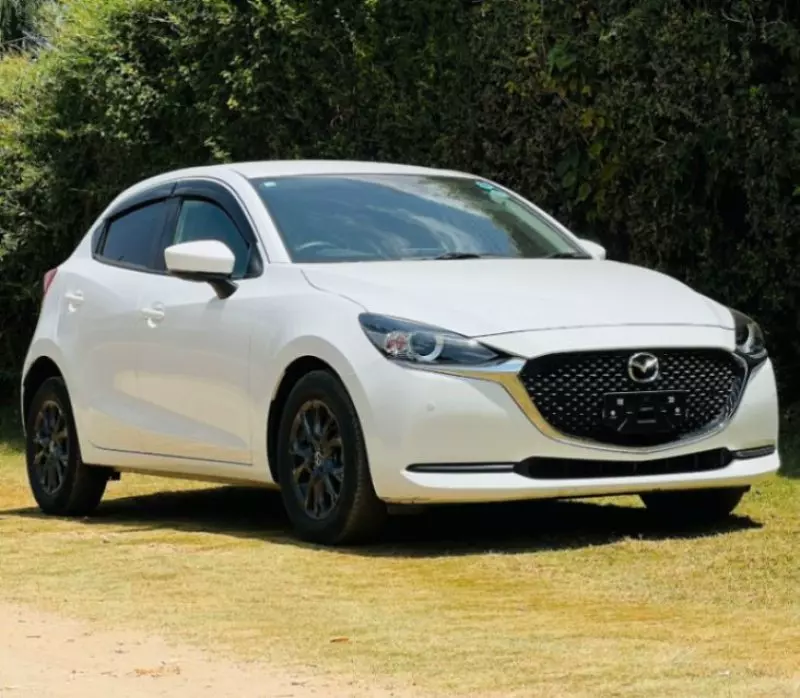 Mazda 2   - 2020
