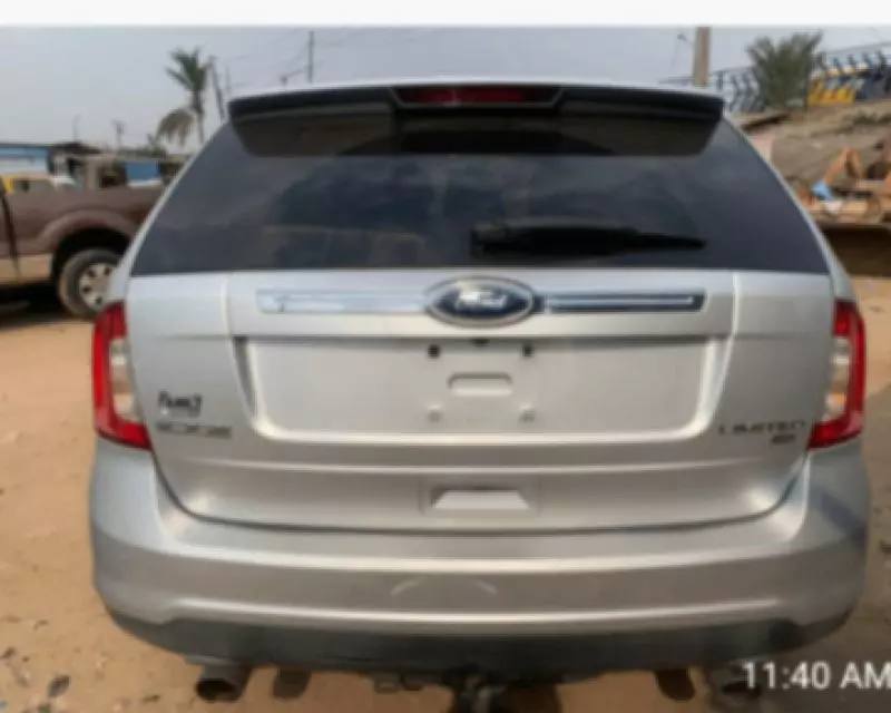 Ford Edge   - 2012