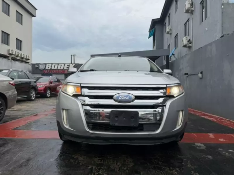 Ford Edge   - 2013