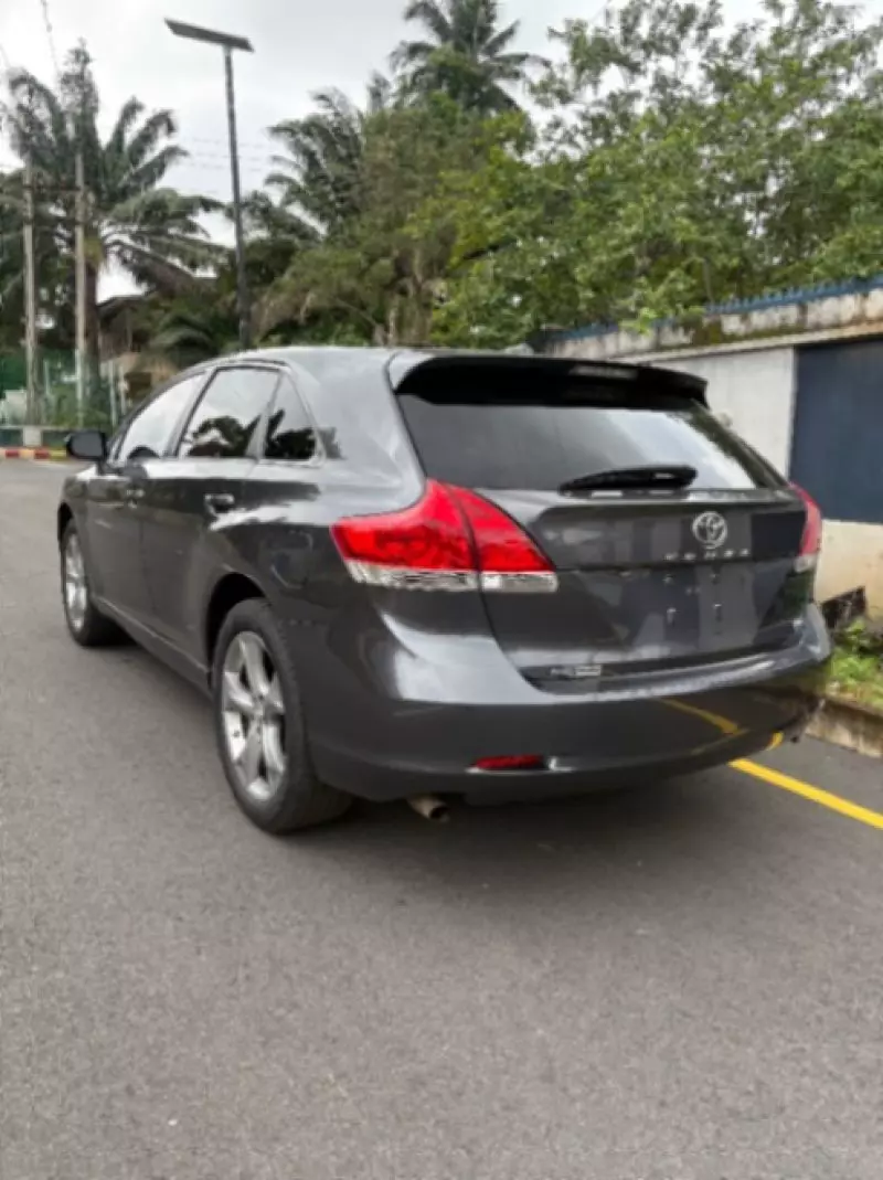 TOYOTA Venza   - 2009