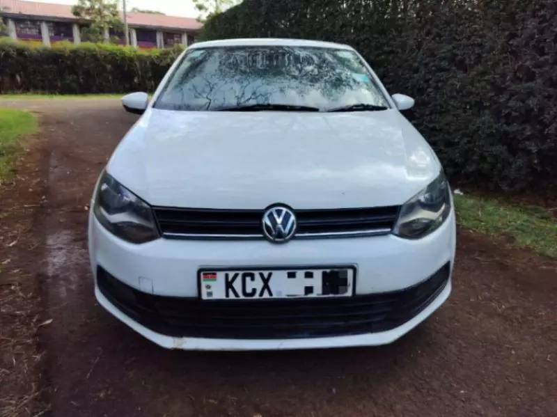 VOLKSWAGEN polo sedadan trend  ba ess   - 2019