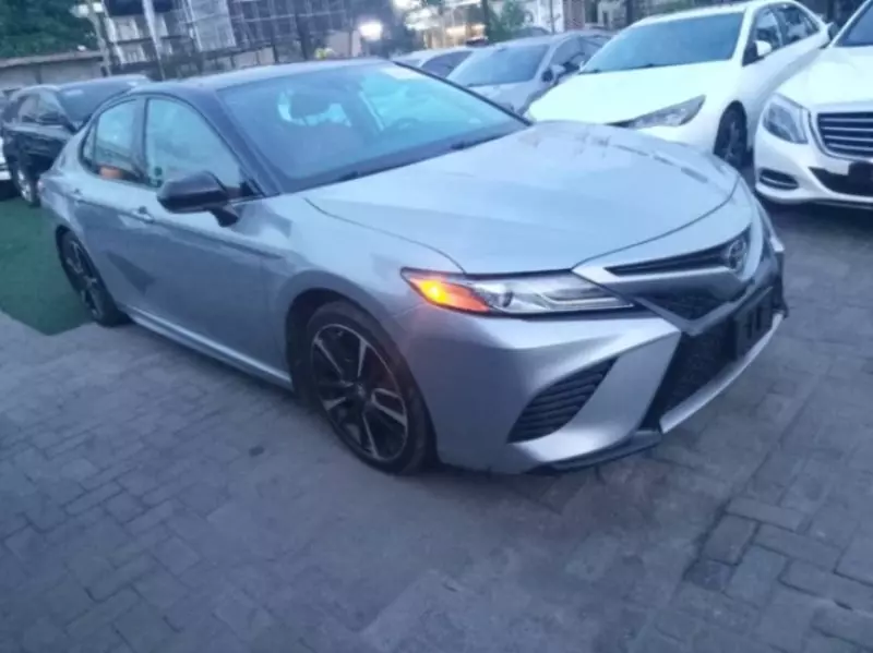 Toyota Camry   - 2019
