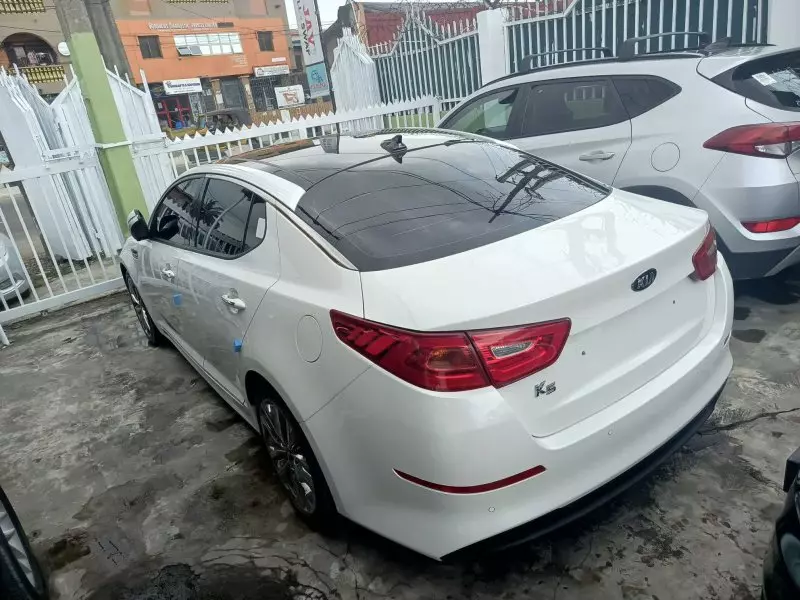 KIA K5   - 2015