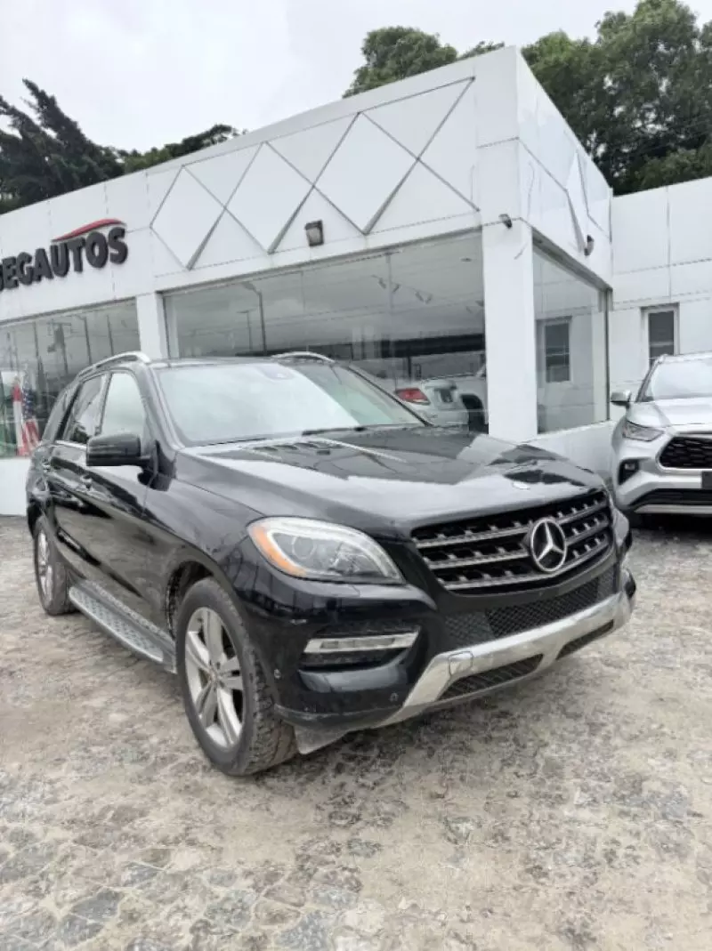 Mercedes-Benz ML-Class   - 2013