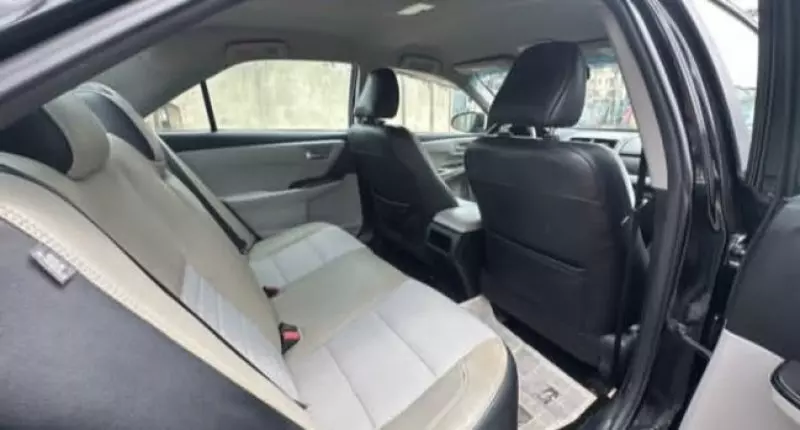 Toyota Camry   - 2017