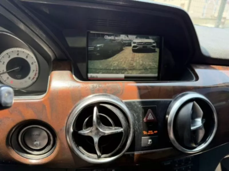 Mercedes-Benz GLK 350   - 2013