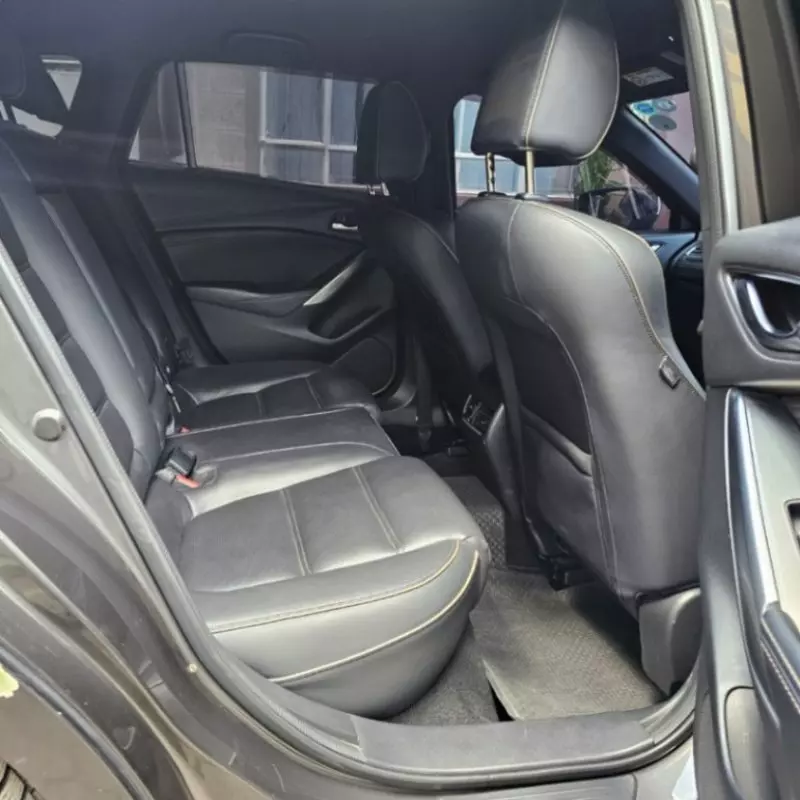 Mazda Atenza    - 2017