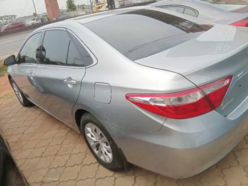 Toyota Corolla   - 2010
