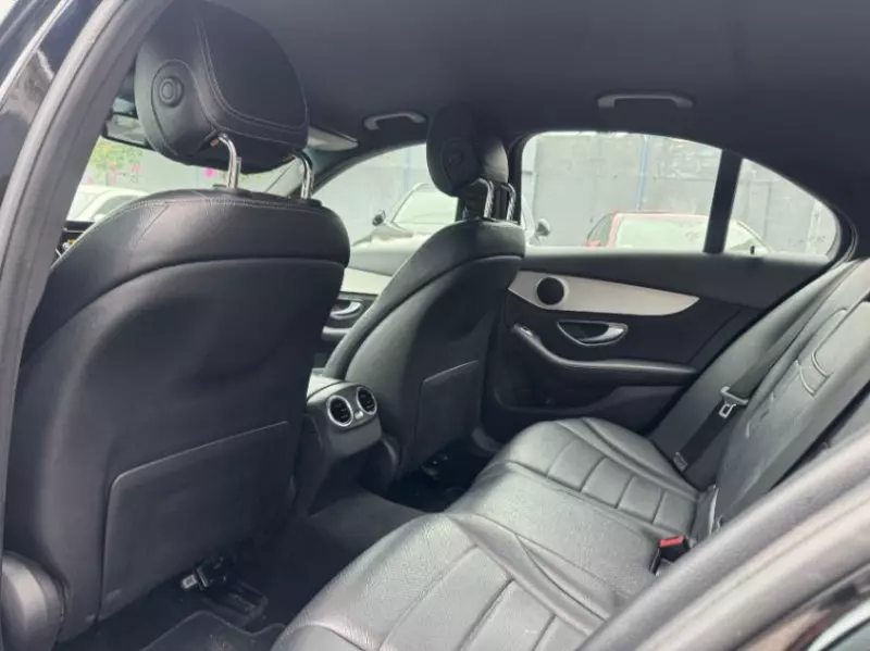 Mercedes-Benz C 300   - 2015