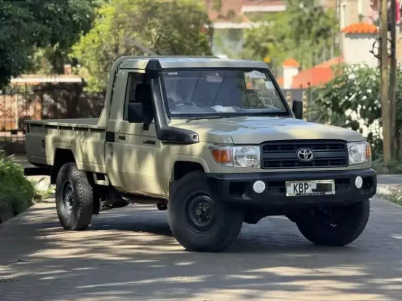 Toyota Land Cruiser 79 Single Cabin   - 2015