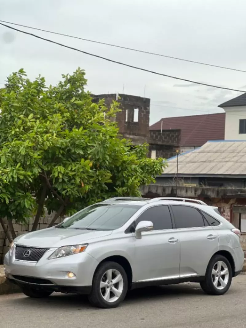 Lexus RX 350   - 2010