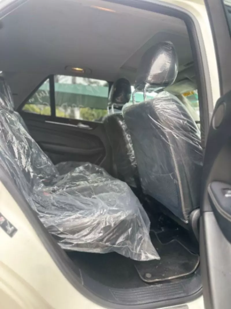 Mercedes-Benz ML 350   - 2012