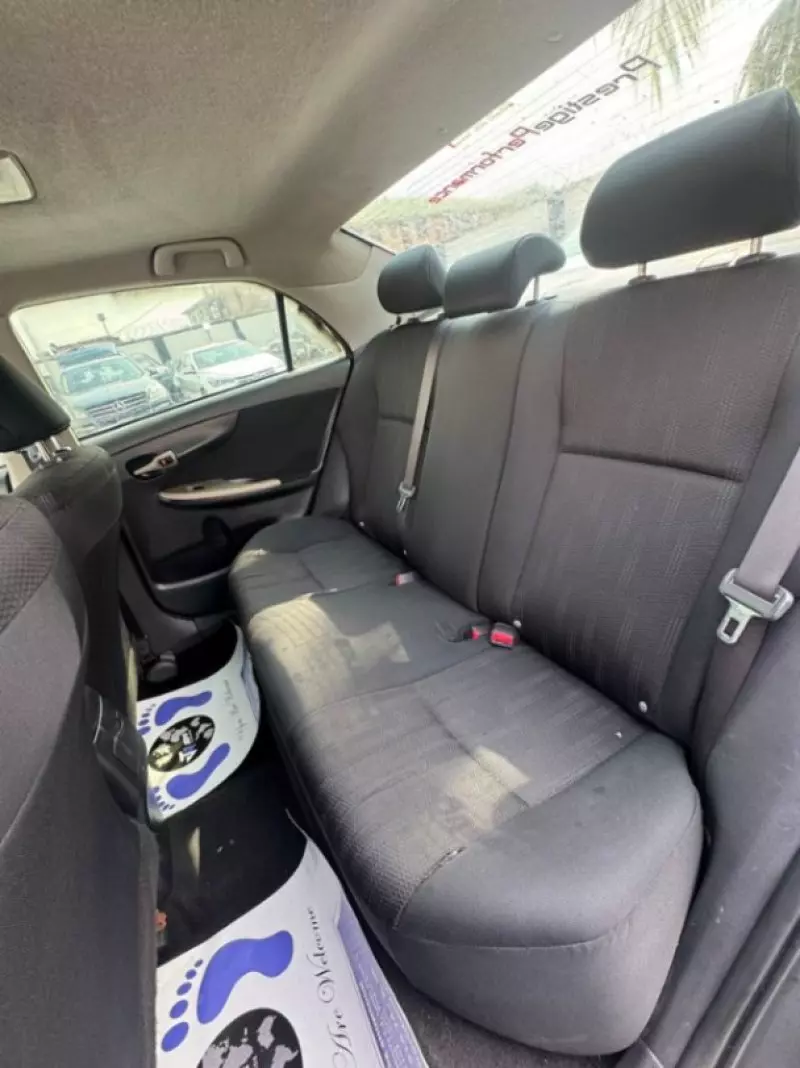 Toyota Corolla   - 2011