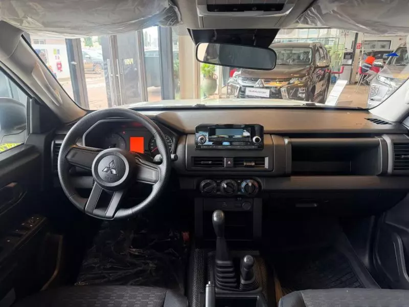 Mitsubishi L200   - 2025