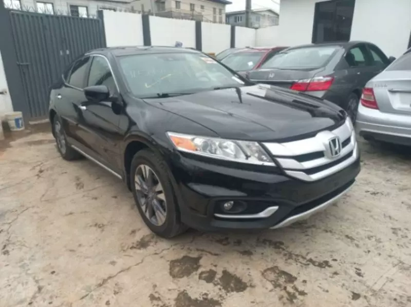 Honda Crosstour   - 2013