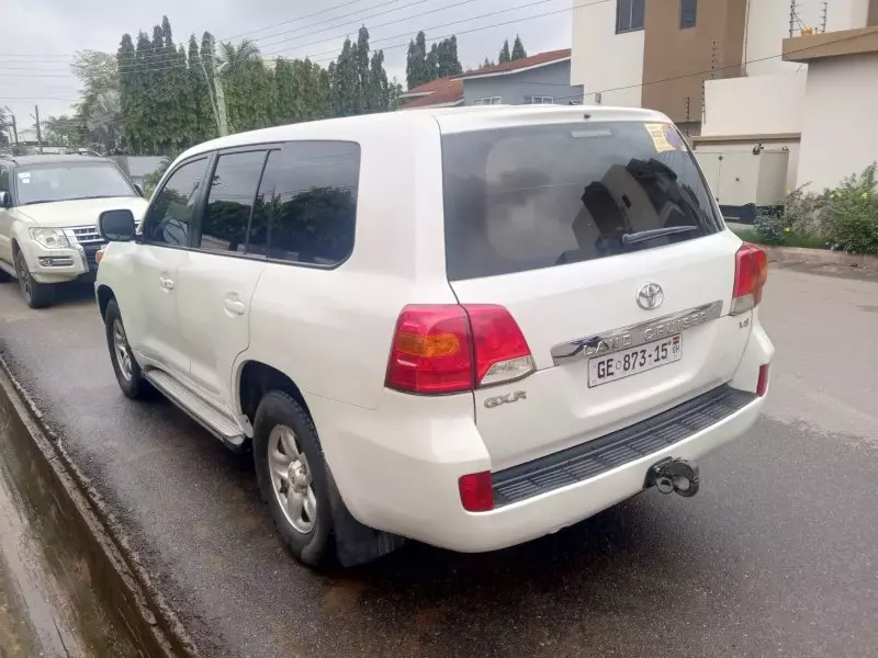 TOYOTA Land Cruiser - 2015