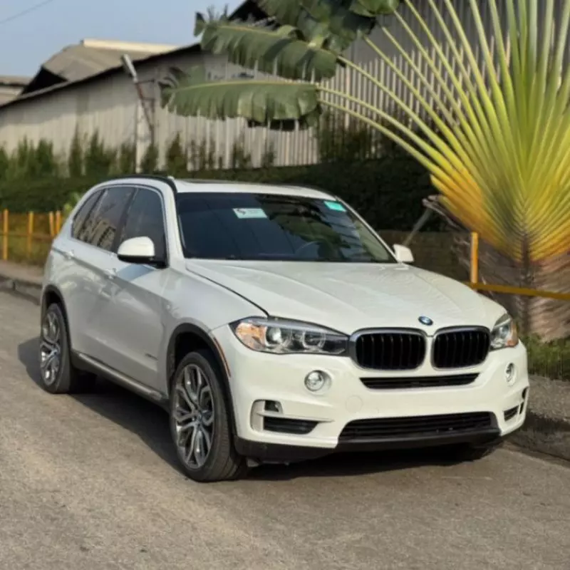 BMW X5   - 2015