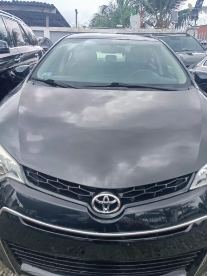 TOYOTA Corolla   - 2016