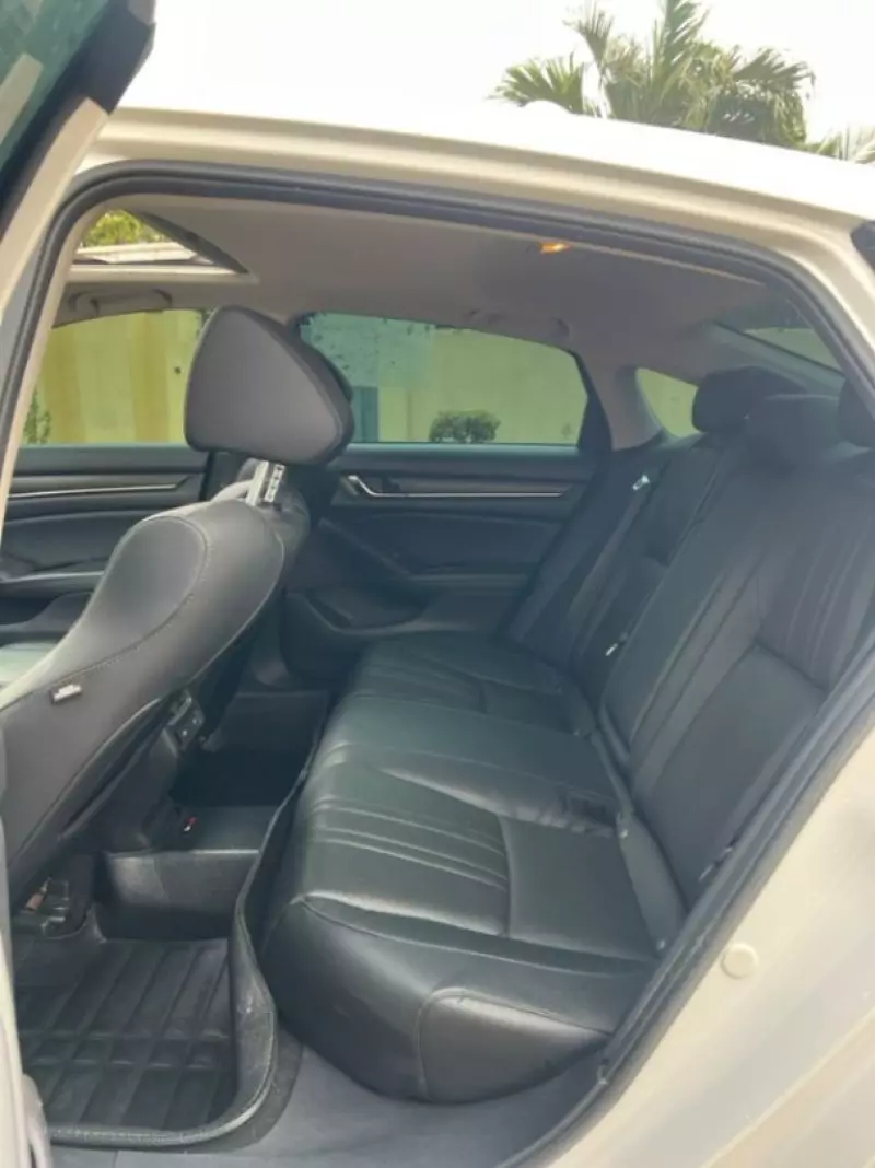Honda Accord   - 2018