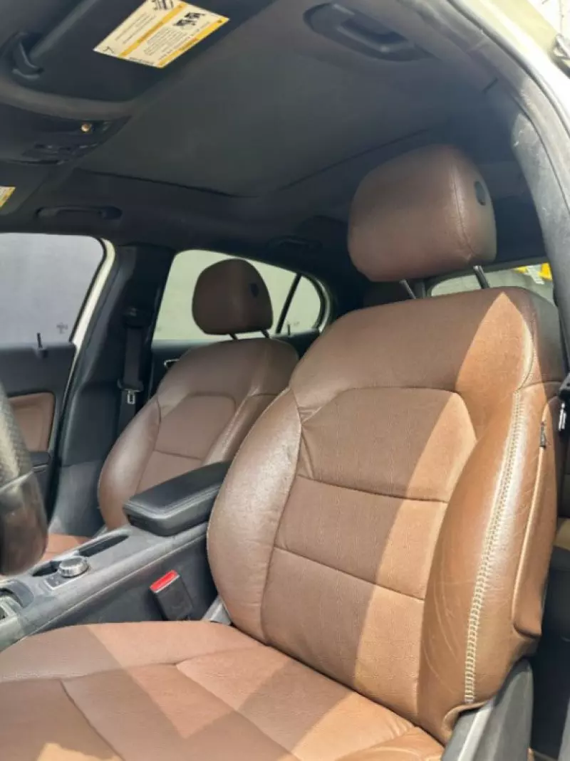 Mercedes-Benz GLA-Class   - 2015