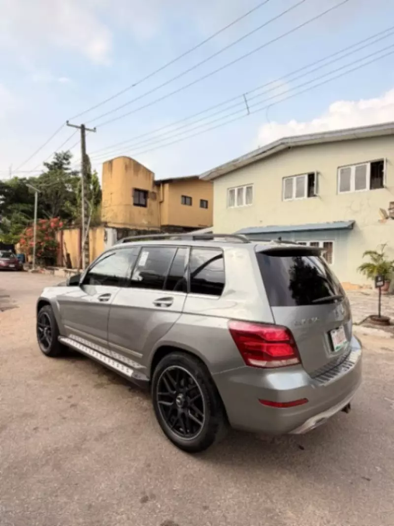 Mercedes-Benz GLK 350   - 2013