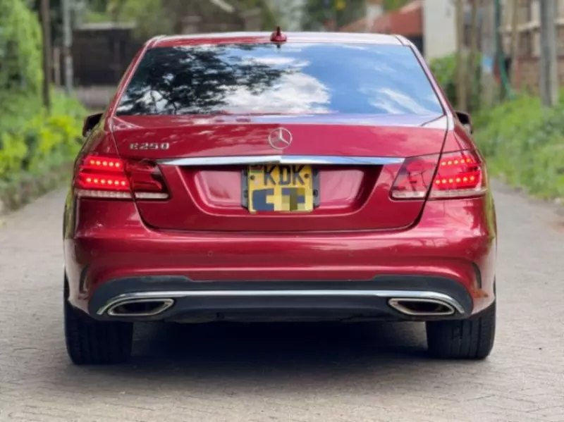 Mercedes-Benz E250   - 2015