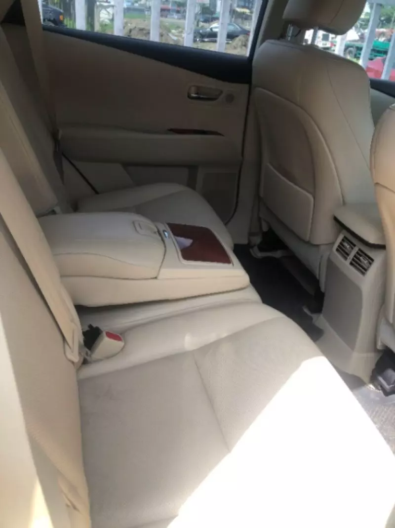 Lexus RX 350L - 2011