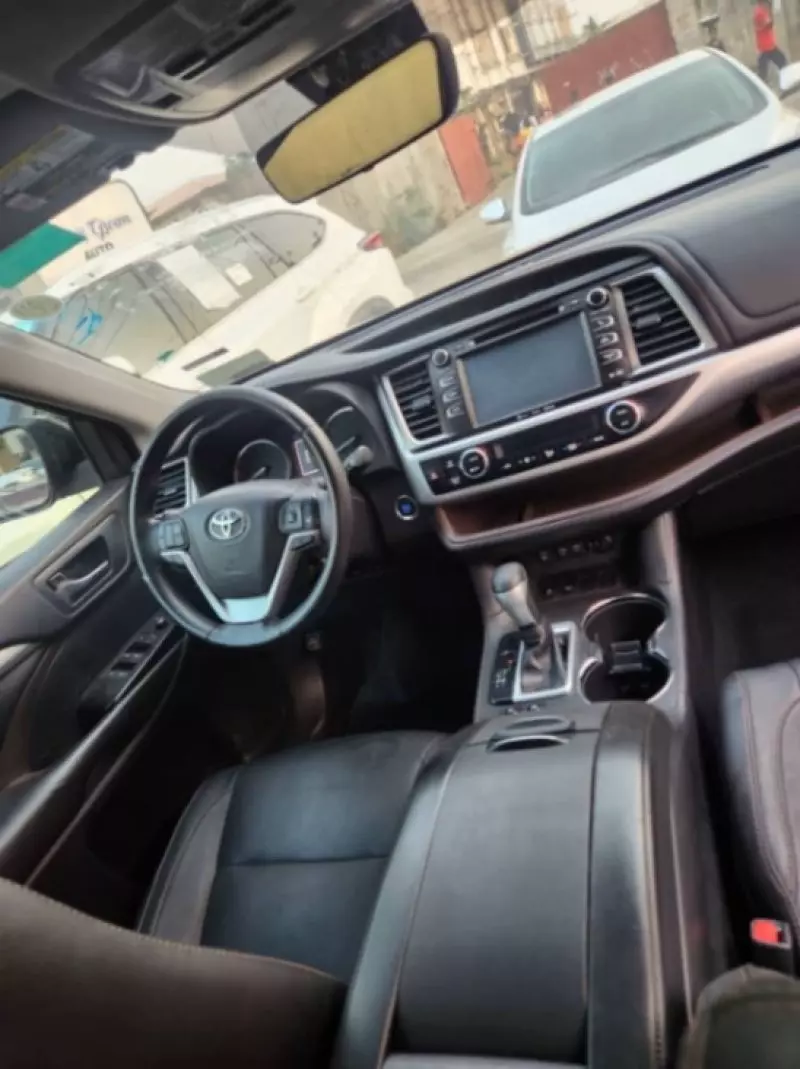 TOYOTA Highlander - 2018