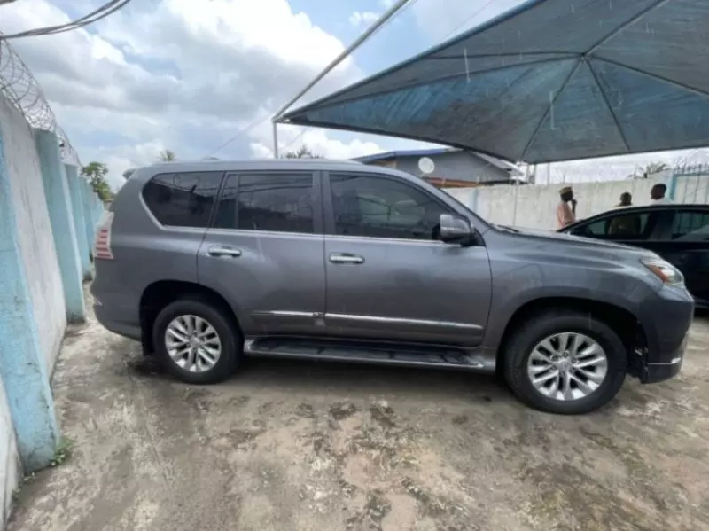 Lexus GX 460 - 2016