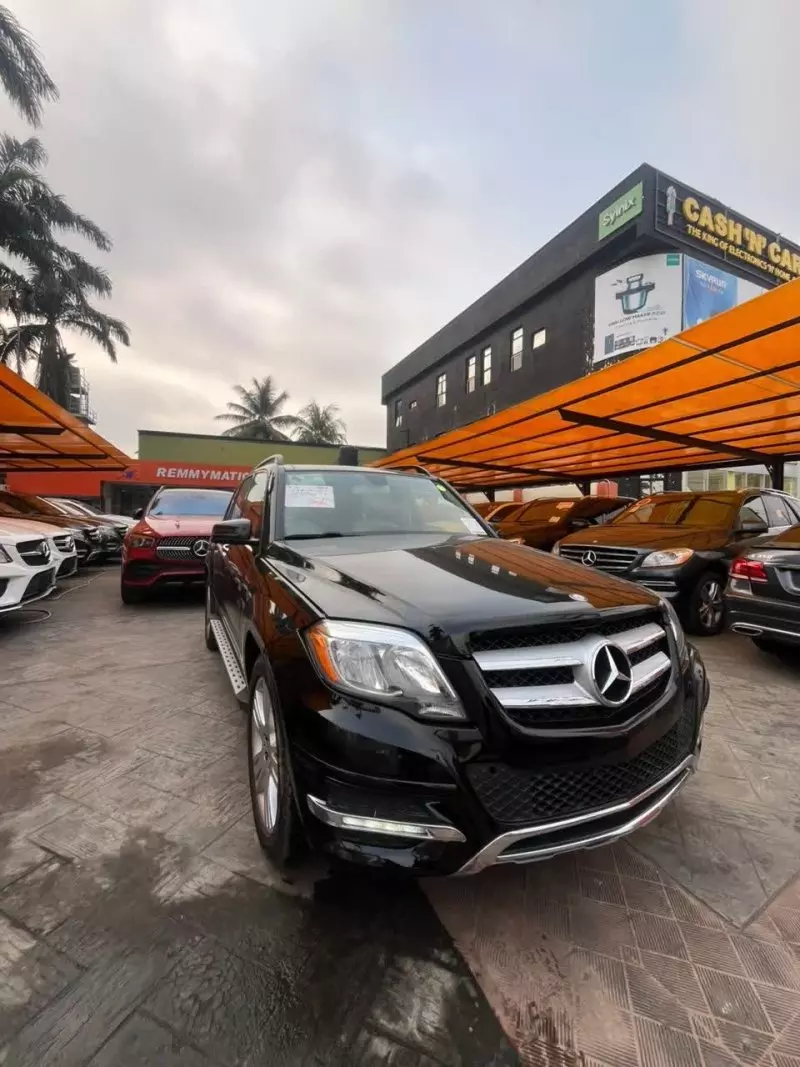 Mercedes-Benz GLK 350   - 2015
