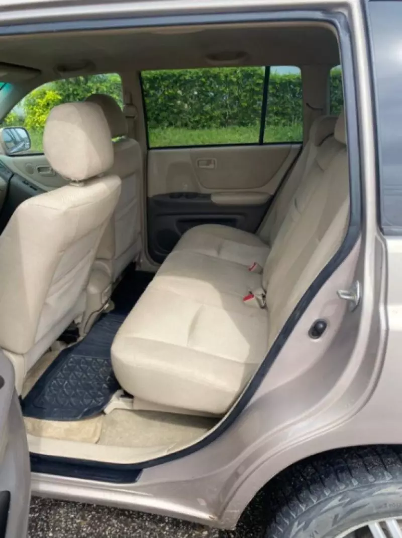 Toyota Highlander   - 2005