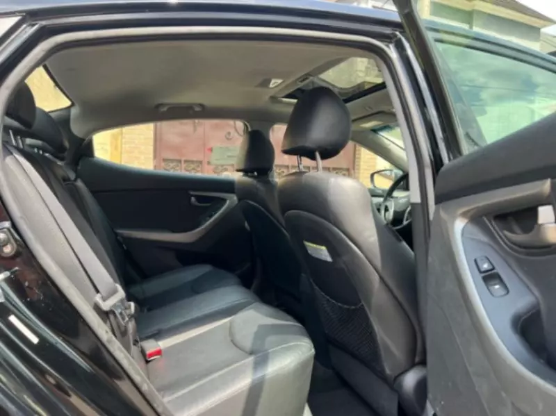 Hyundai Elantra   - 2014