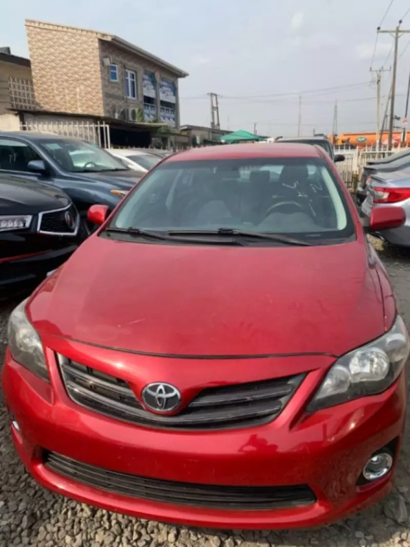 TOYOTA Corolla   - 2013