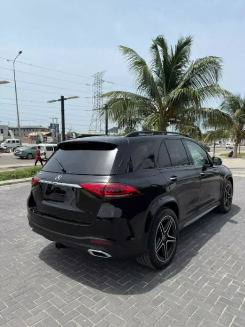 Mercedes-Benz GLE 350   - 2021