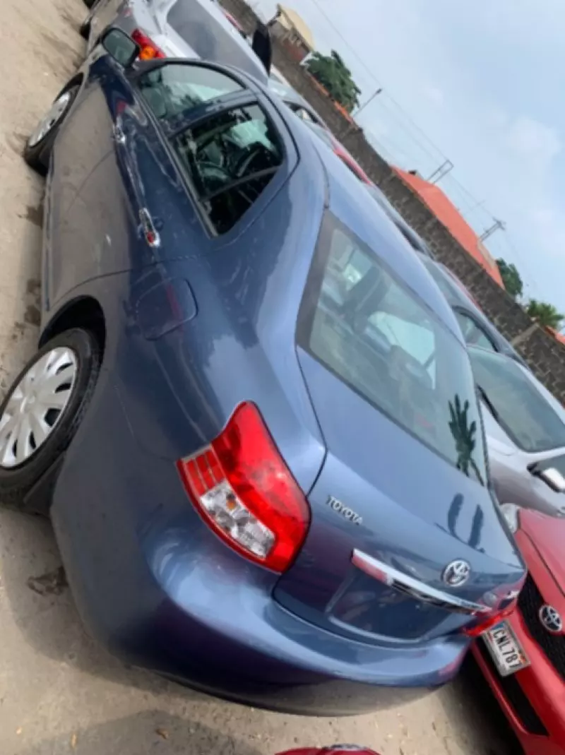 Toyota Yaris   - 2008