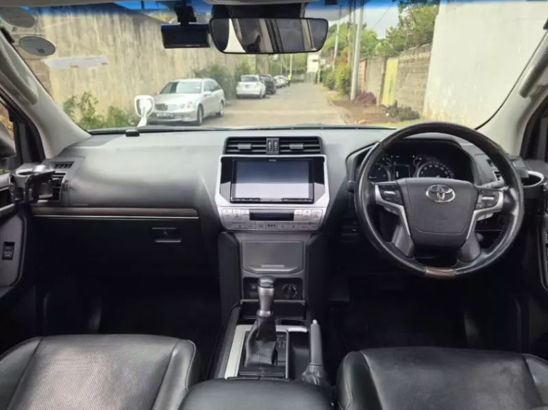 TOYOTA Landcruiser prado TX.L   - 2019