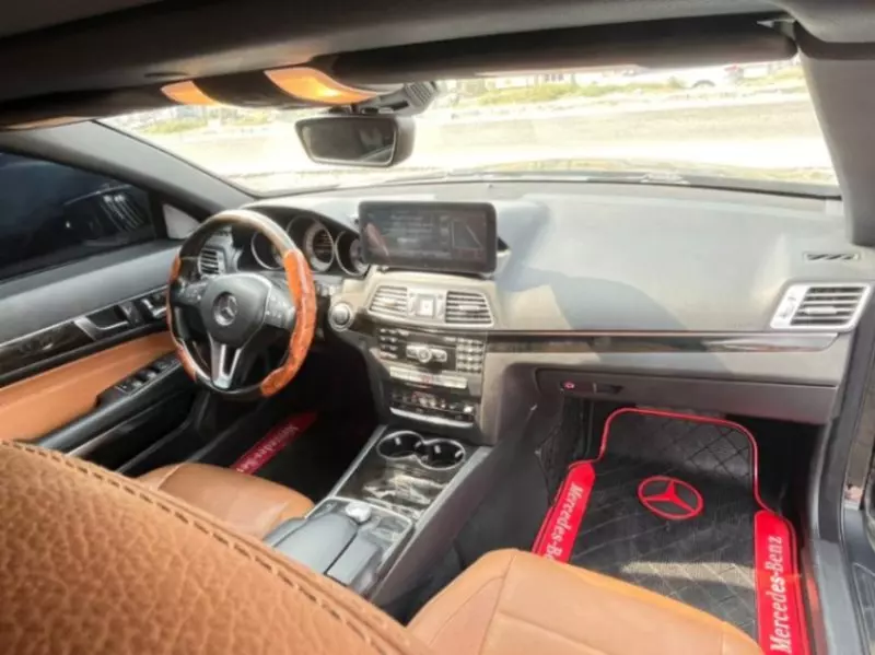 Mercedes-Benz E350   - 2014
