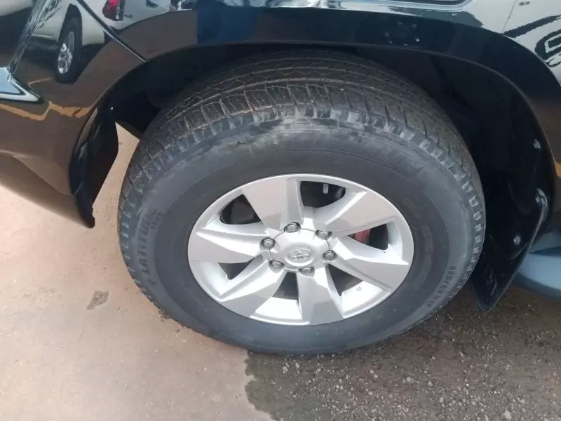 Toyota Hilux   - 2023