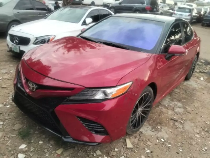 TOYOTA Camry   - 2021