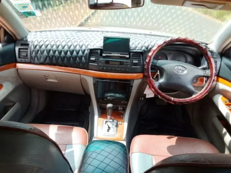 TOYOTA Mark II - 2004