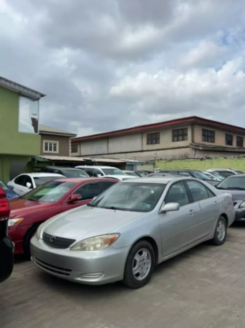TOYOTA Camry   - 2002