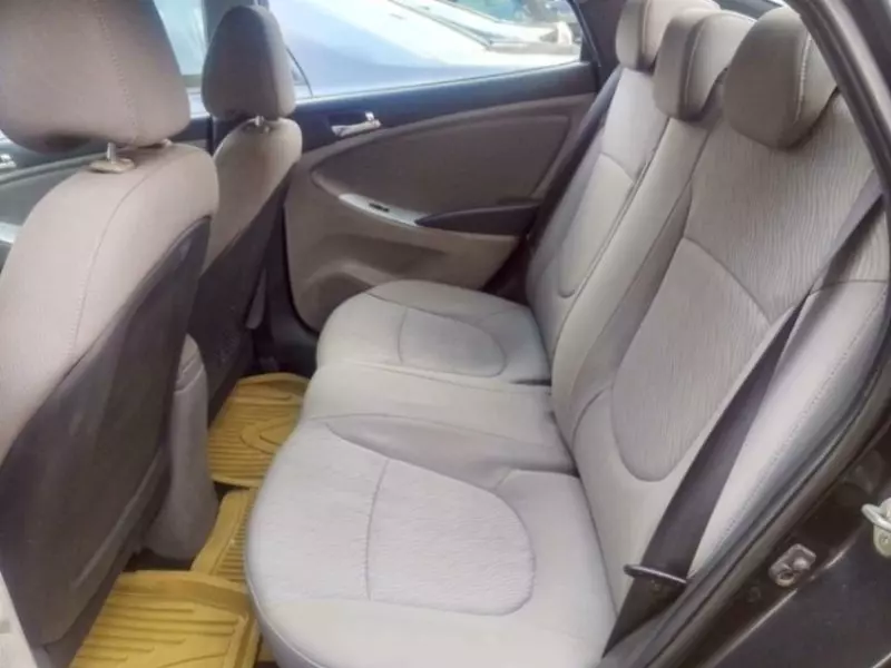 Hyundai Accent   - 2014