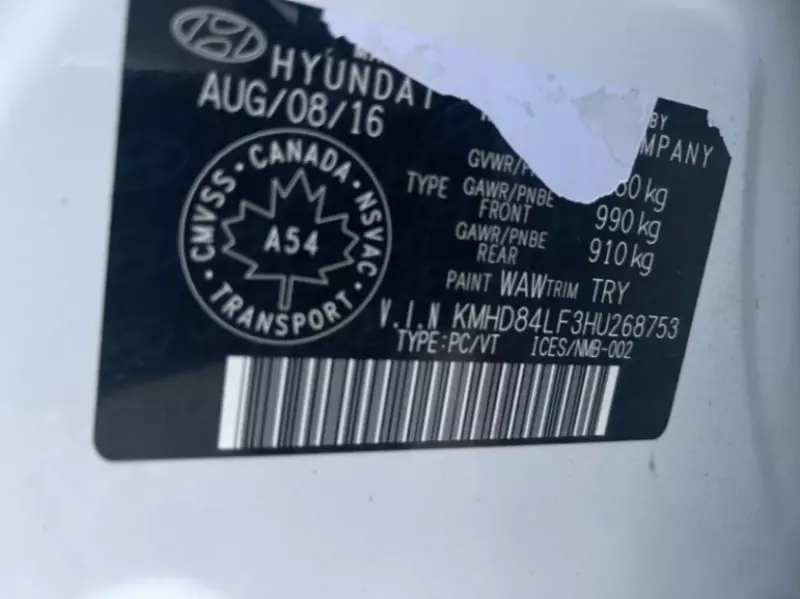 Hyundai Elantra   - 2017