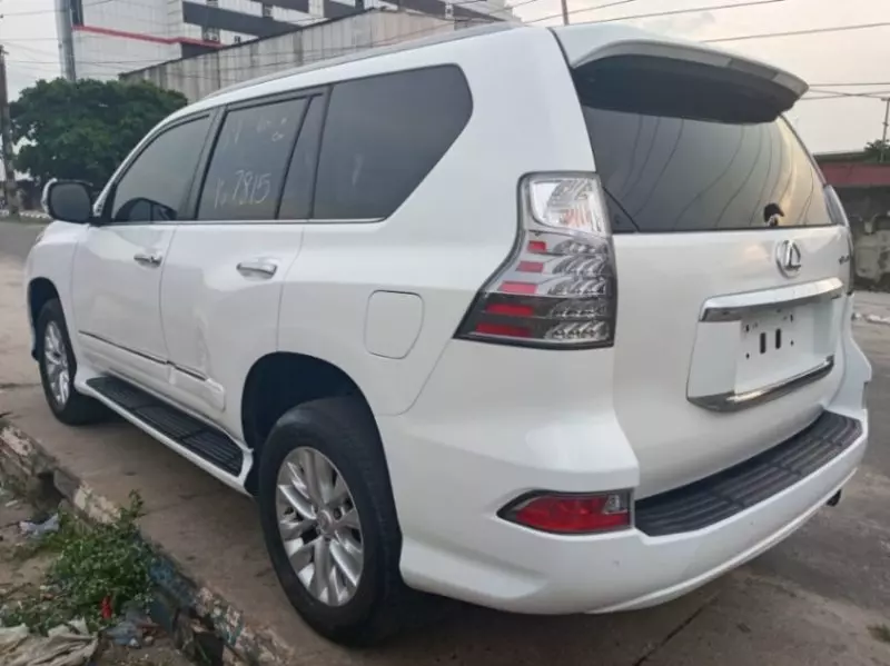 Lexus GX 460   - 2017