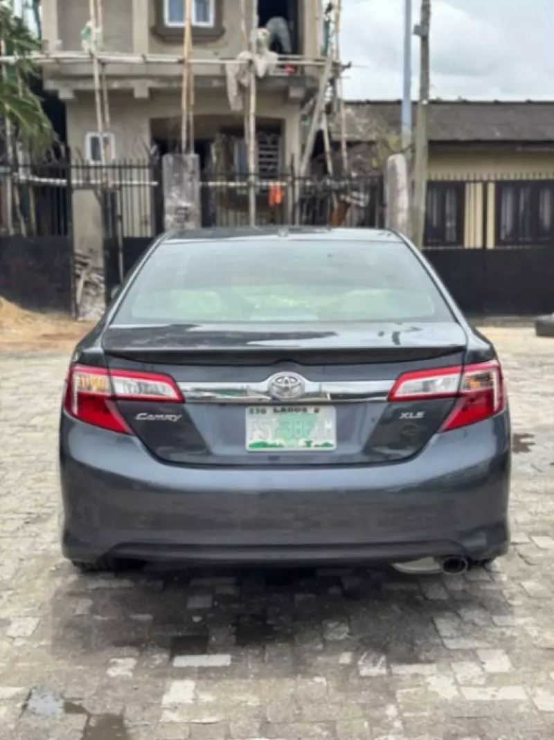 TOYOTA camry   - 2014