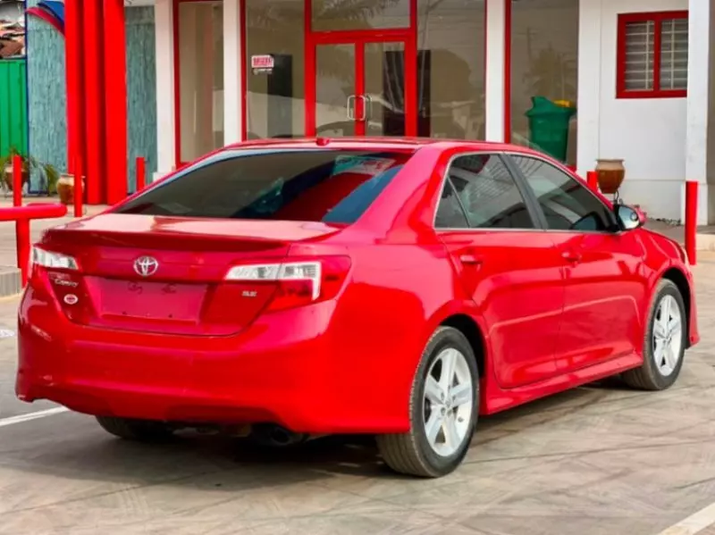 TOYOTA Camry   - 2014