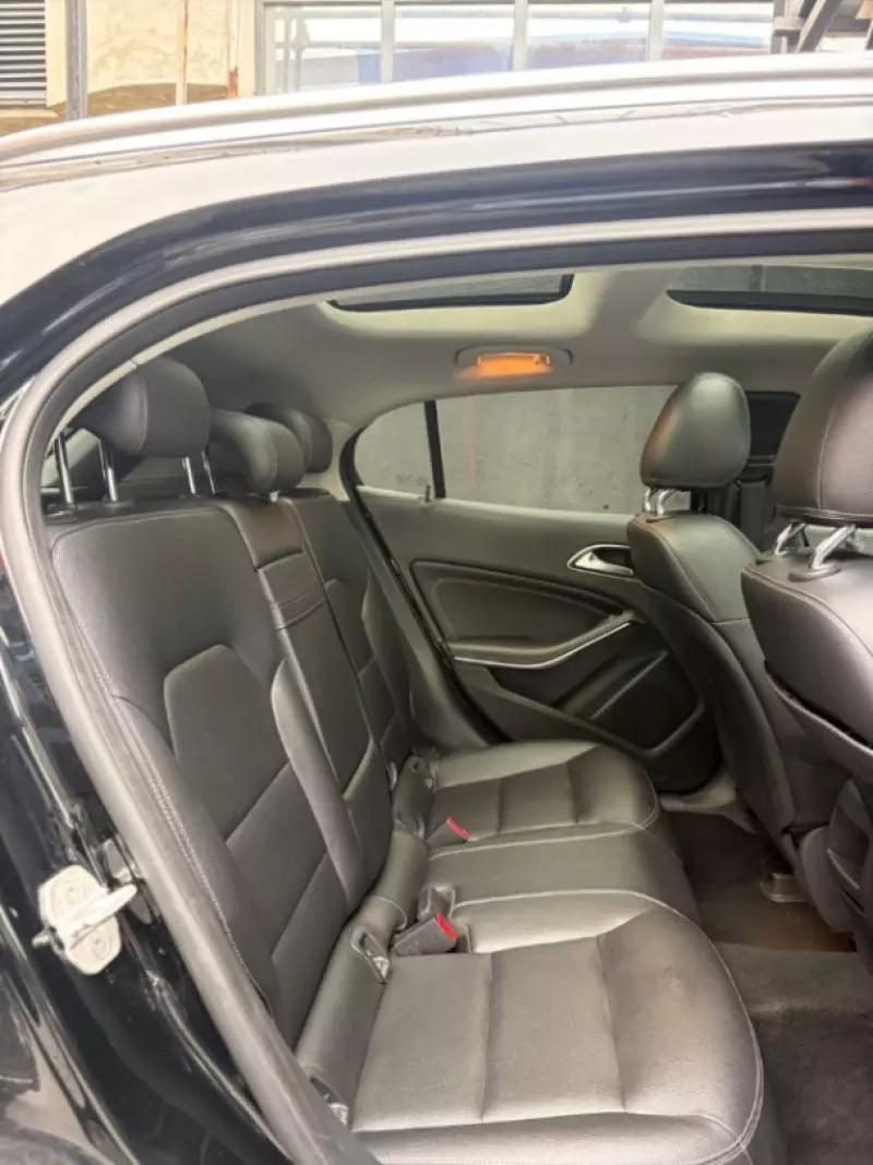 Mercedes-Benz GLA-Class - 2015