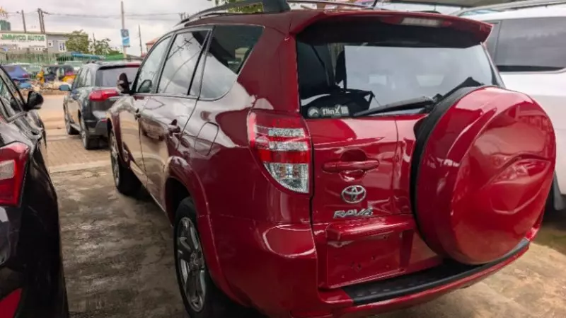 TOYOTA RAV 4   - 2012