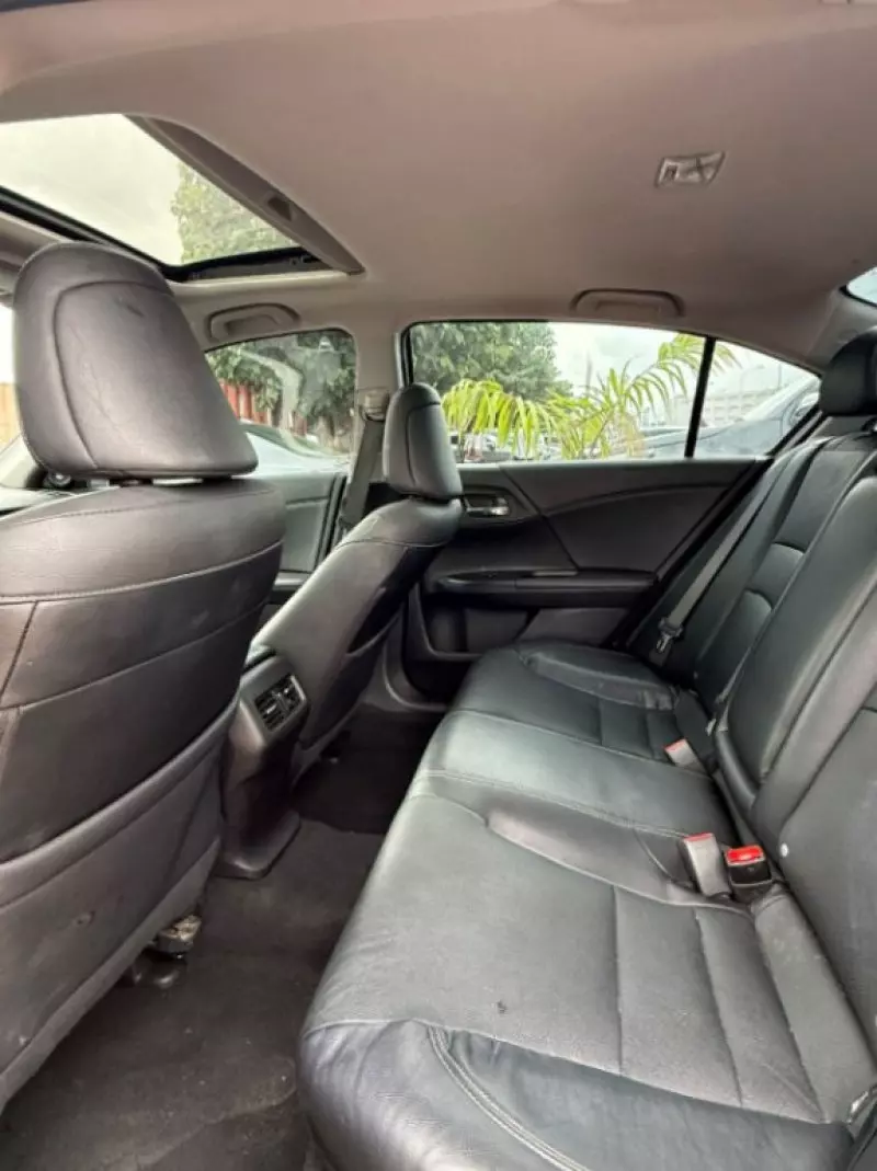 Honda Accord   - 2016